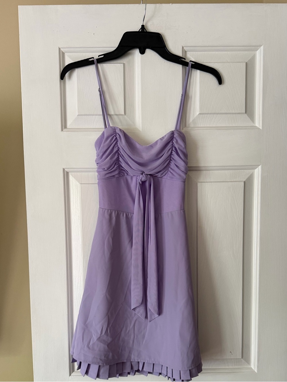 Hello Molly new with tags “fashion feature” mini dress in lilac purple. Size xs - Picture 4 of 8